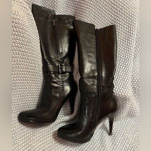 Nine West leather reindeer kneehigh boots